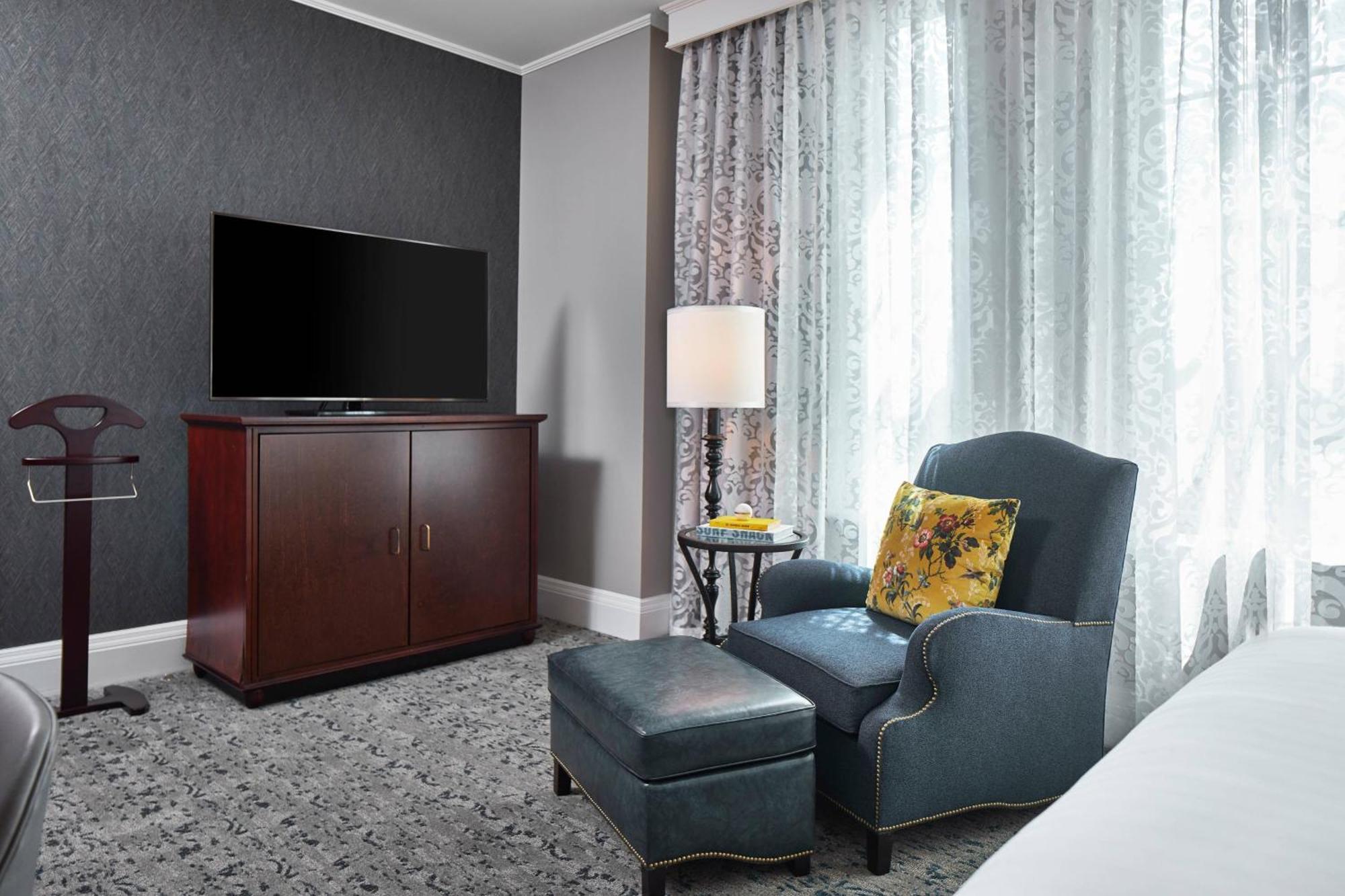 The Battle House Renaissance Mobile Hotel & Spa Esterno foto