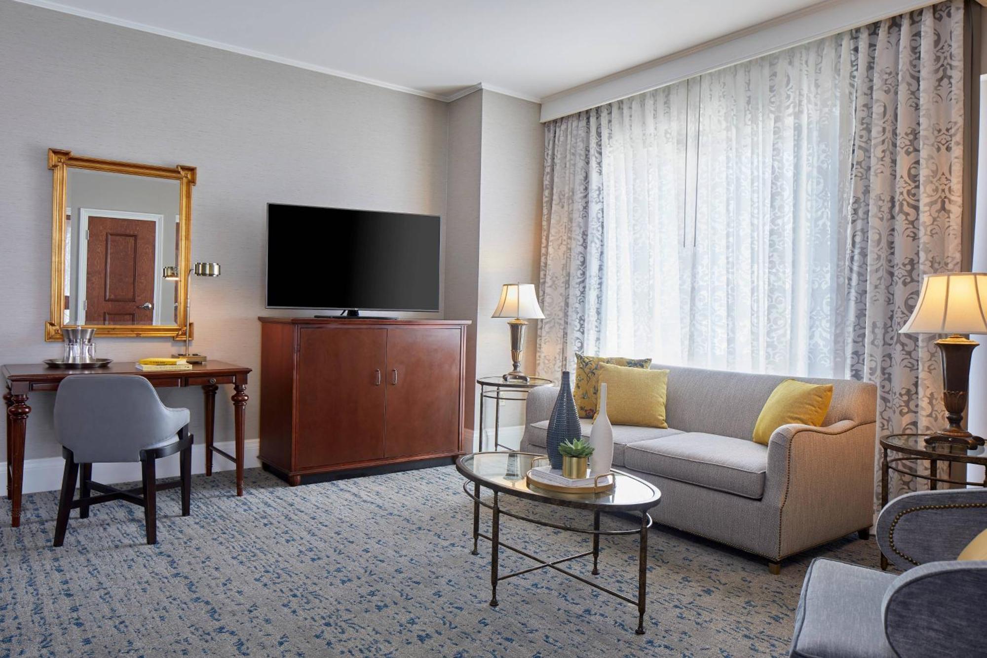 The Battle House Renaissance Mobile Hotel & Spa Esterno foto